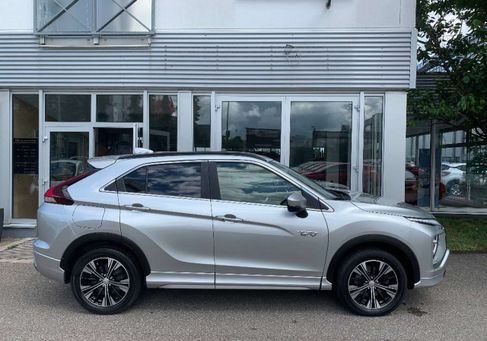 Mitsubishi Eclipse Cross, 2022