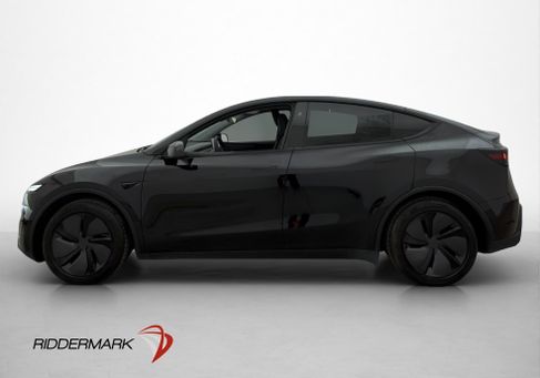 Tesla Model Y, 2025 2