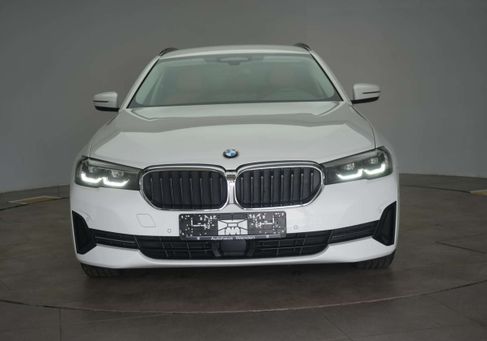 BMW 530, 2022