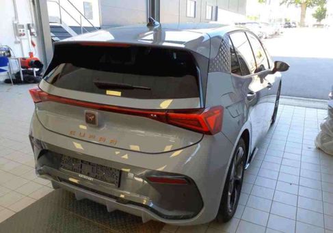Cupra Born, 2024