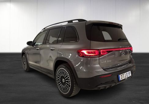 Mercedes-Benz EQB, 2023