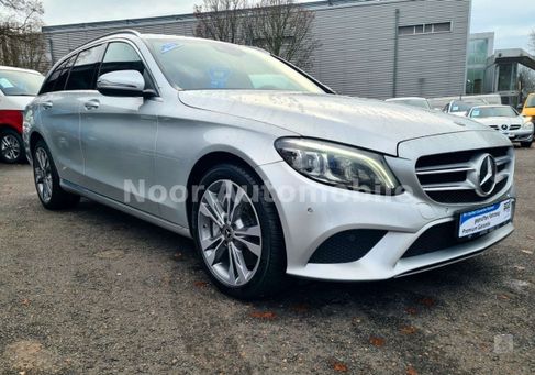 Mercedes-Benz C 300, 2020