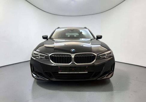 BMW 318, 2023