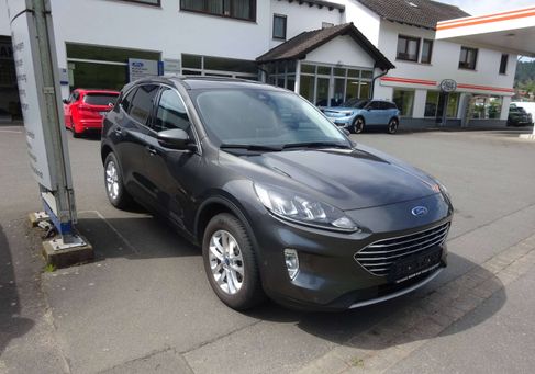 Ford Kuga, 2020
