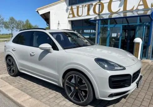 Porsche Cayenne, 2022