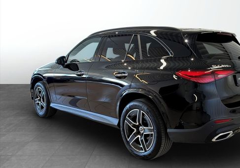 Mercedes-Benz GLC 300, 2026