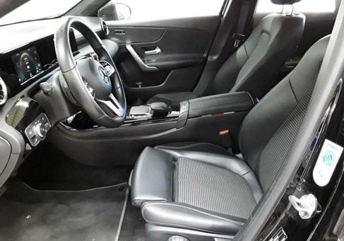 Mercedes-Benz A 250, 2022