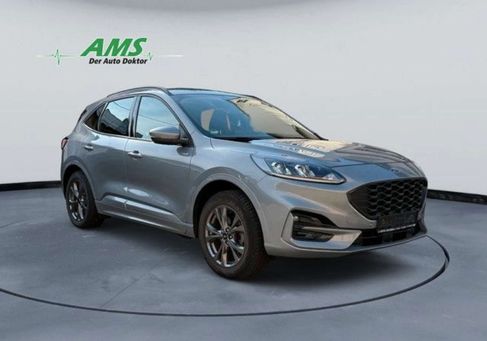 Ford Kuga, 2022