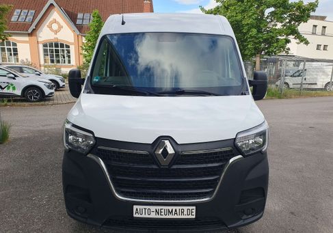 Renault Master, 2024