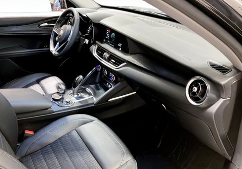 Alfa Romeo Stelvio, 2019