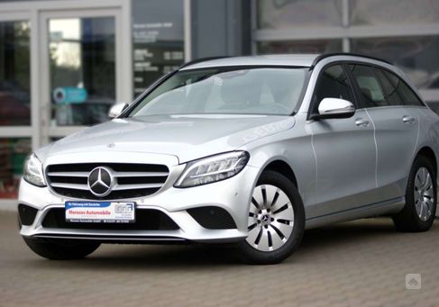 Mercedes-Benz C 200, 2021