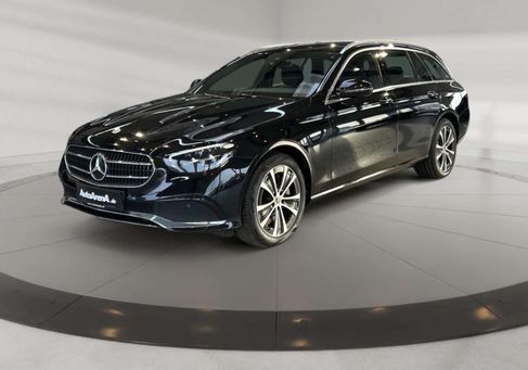 Mercedes-Benz E 300, 2022