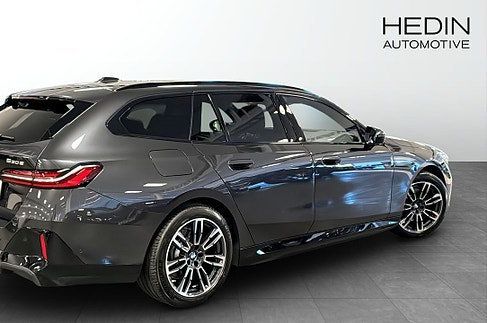 BMW 530, 2026
