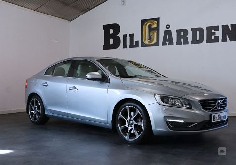 Volvo S60, 2016