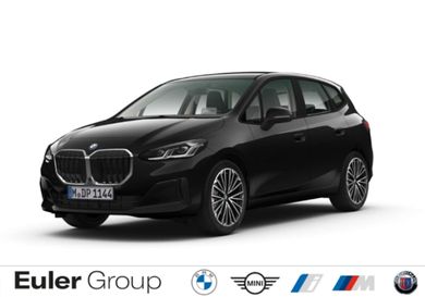 BMW 216, 2024