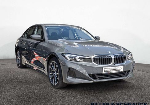 BMW 320, 2022