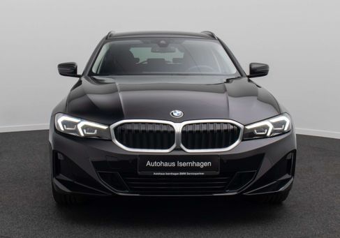 BMW 318, 2025