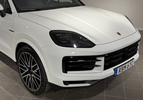 Porsche Cayenne, 2025
