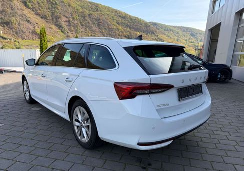 Skoda Octavia, 2025 3