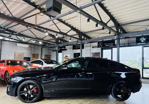 Jaguar XE, 2020