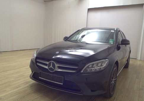 Mercedes-Benz C 180, 2021
