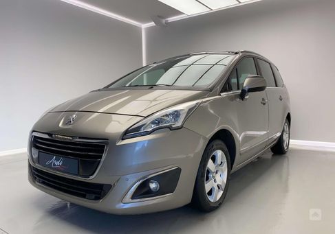 Peugeot 5008, 2015