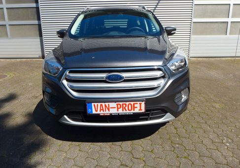 Ford Kuga, 2019