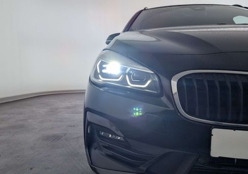 BMW 218, 2018 3