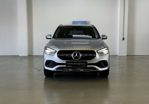 Mercedes-Benz GLA 200, 2020 3