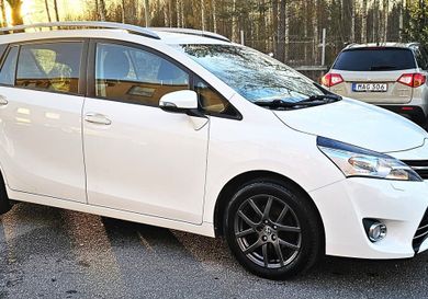 Toyota Verso, 2016