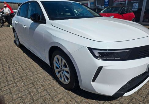 Opel Astra, 2023