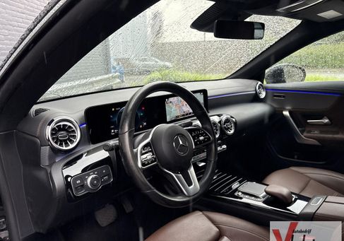 Mercedes-Benz CLA 180 Shooting Brake, 2022