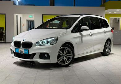 BMW 220, 2017