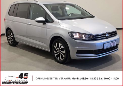 Volkswagen Touran, 2022 3