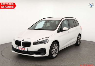 BMW 218, 2018