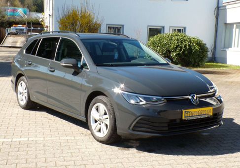 Volkswagen Golf, 2023 2