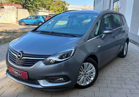 Opel Zafira, 2019