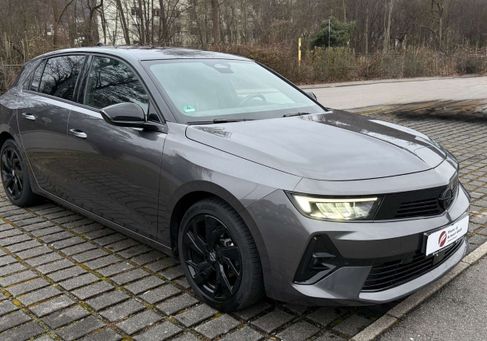 Opel Astra, 2024