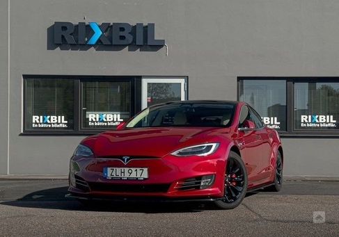Tesla Model S, 2018