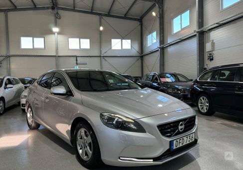 Volvo V40, 2014