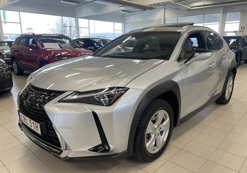 Lexus UX, 2021