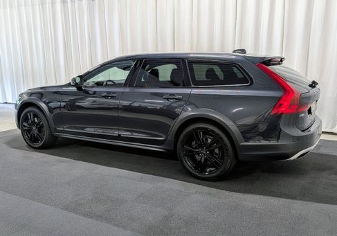 Volvo V90 Cross Country, 2019