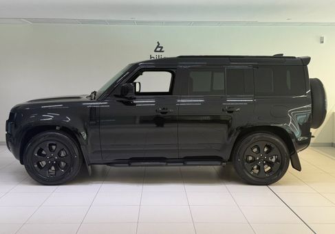 Land Rover Defender, 2026