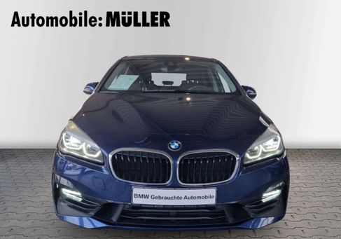 BMW 220, 2020 3