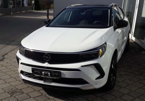 Opel Grandland X, 2022 3