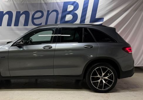 Mercedes-Benz GLC 300, 2021