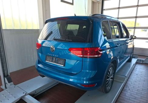 Volkswagen Touran, 2023 3