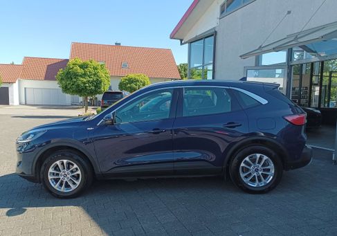 Ford Kuga, 2022