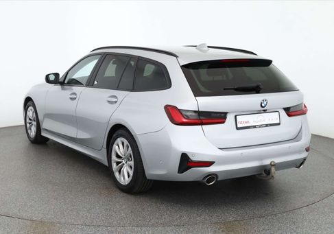 BMW 320, 2021