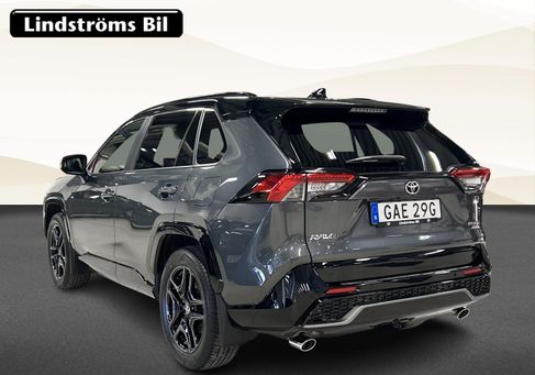 Toyota RAV 4, 2024 3